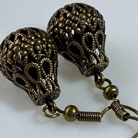 ❤️ Antique Brass Filigree Earrings - Picture 3 of 10